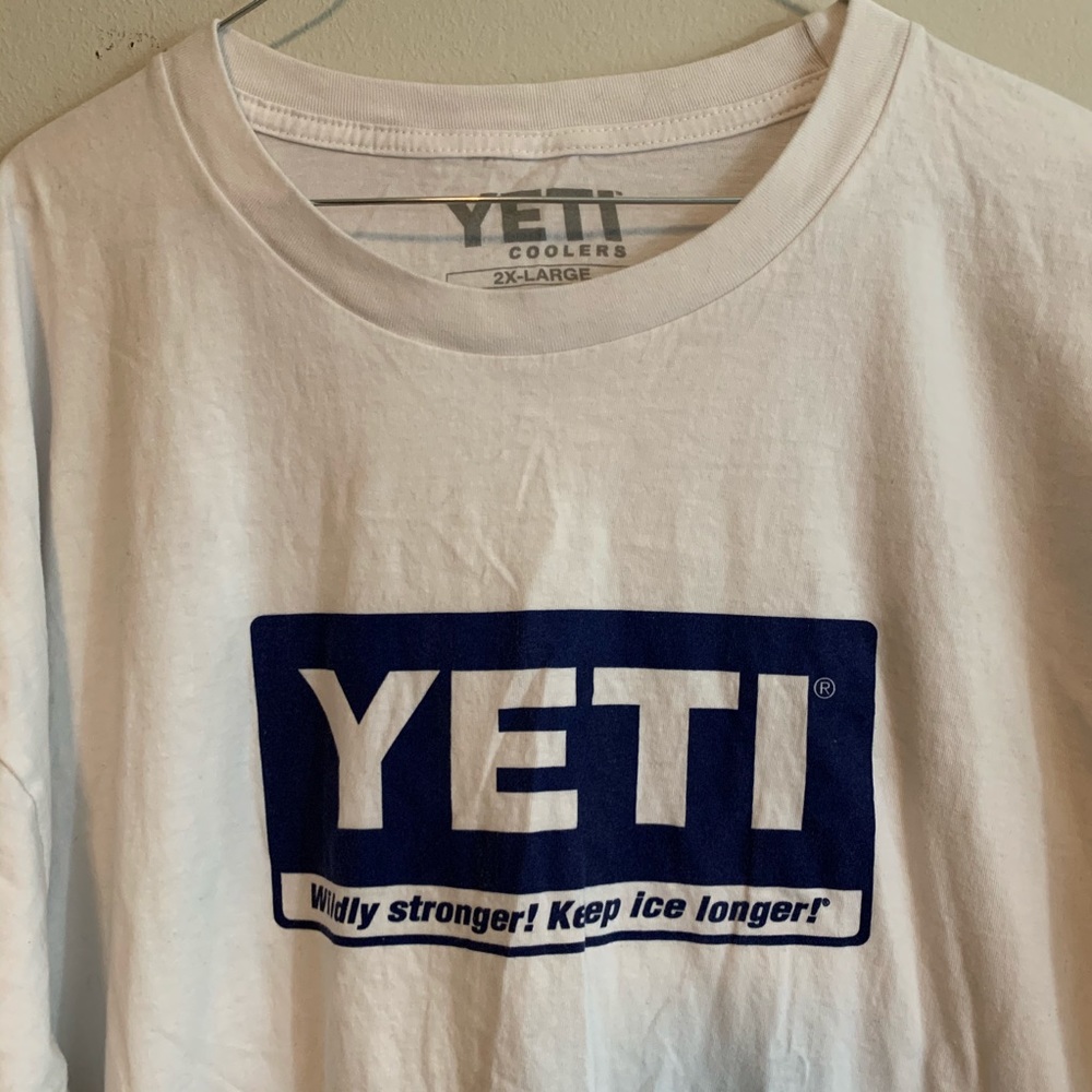 Yeti cooler brand 2xl mens tshirt